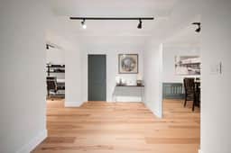 Chic 4-Bedroom Vacation Rental in Studio City – Toluca Lake
