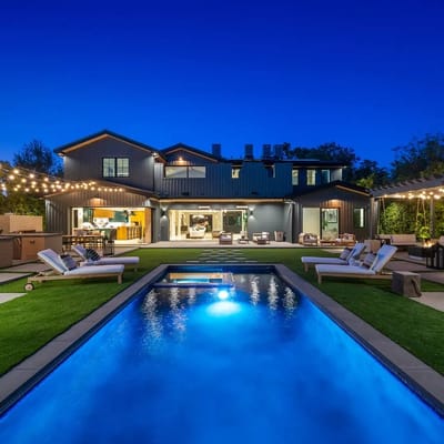 The Grand Escape: Luxe & Private Retreat Near Beverly Hills